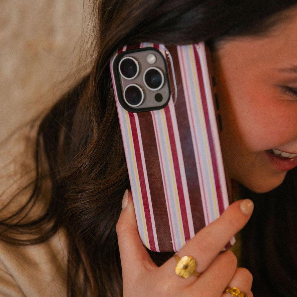 Funda para iPhone Berry Latte Premium Glossy — InstaCase Portugal