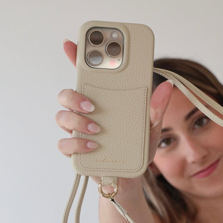 Funda para iPhone «The Sling» en color blanco crema con asa — InstaCase Portugal