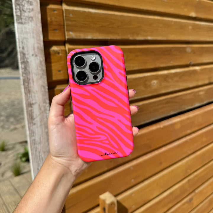 Valerie Premium Glossy iPhone Case — InstaCase Portugal